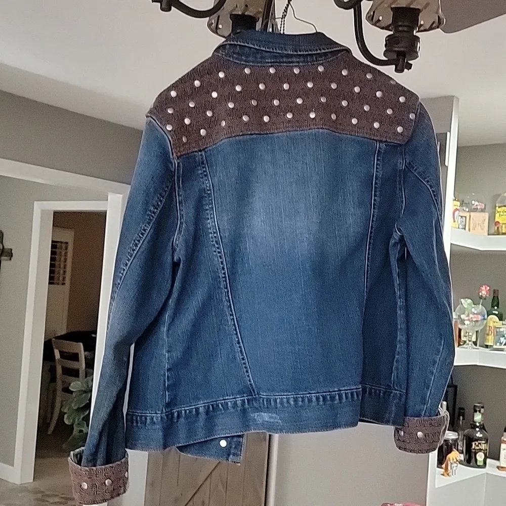 Jean jacket - Picture 6 of 6